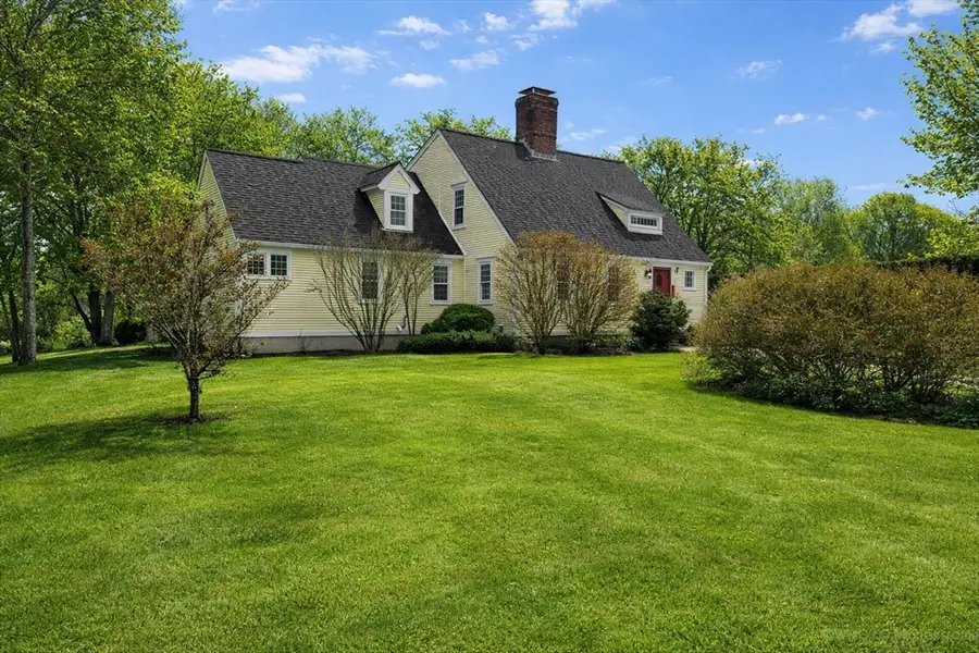 65 Rockland St, Dartmouth, MA 02748 - #2