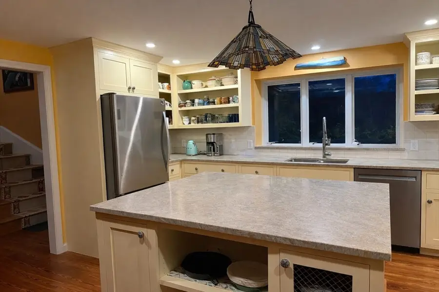 65 Rockland St, Dartmouth, MA 02748 - #3