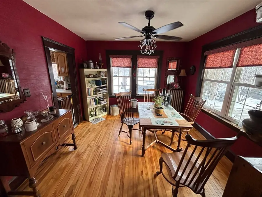 6 Ashburnham Rd, Worcester, MA 01606 - #2