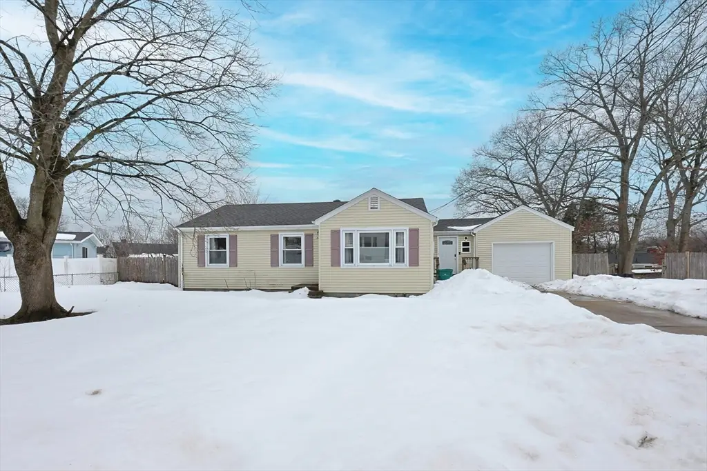 338 Mendon Rd, Attleboro, MA 02703 - #1