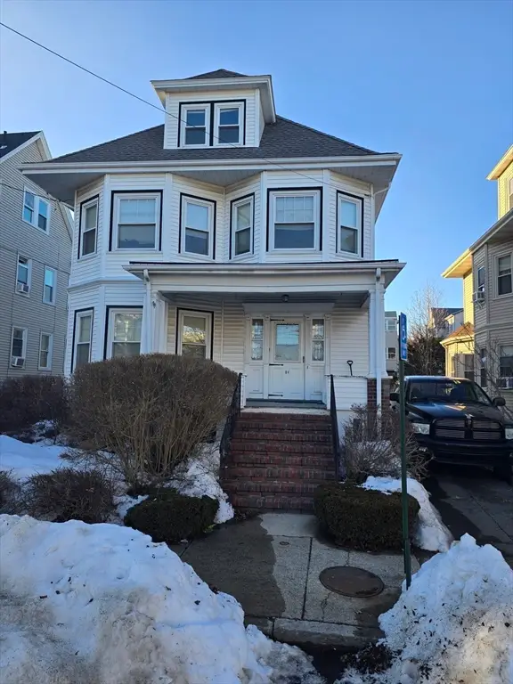 44 Walnut St, Everett, MA 02149