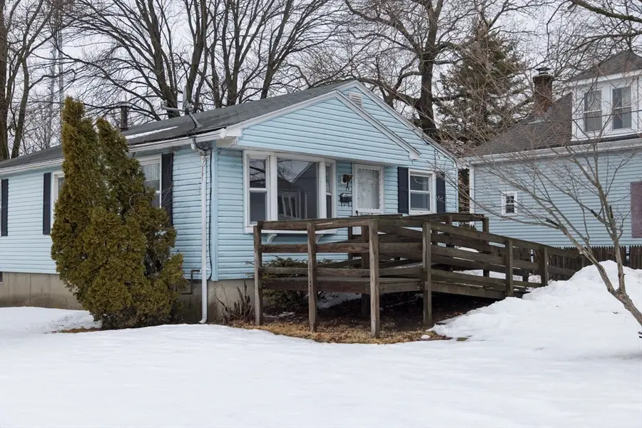 71 Birchland Ave, Pawtucket, RI 02860 - #3