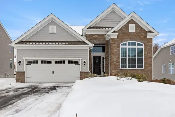 64 Pine Tree Dr #64, Methuen, MA 01844