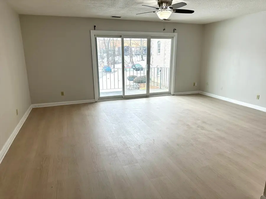 114 Oak Lane #7, Brockton, MA 02301 - #3