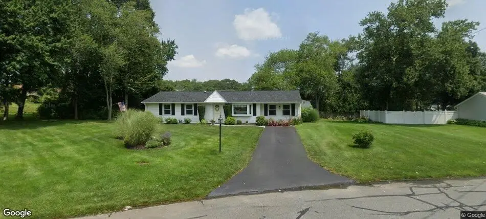 12 Samosett, Dartmouth, MA 02748 - #1