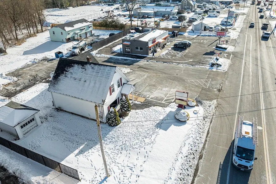 293 Bedford, Whitman, MA 02382 - #2