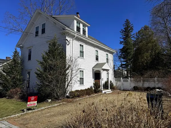 154 Main St, Andover, MA 01810