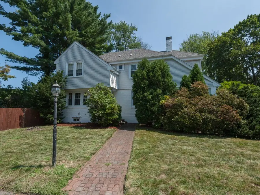 496 Perker St, Newton Center, MA 02459 - #2