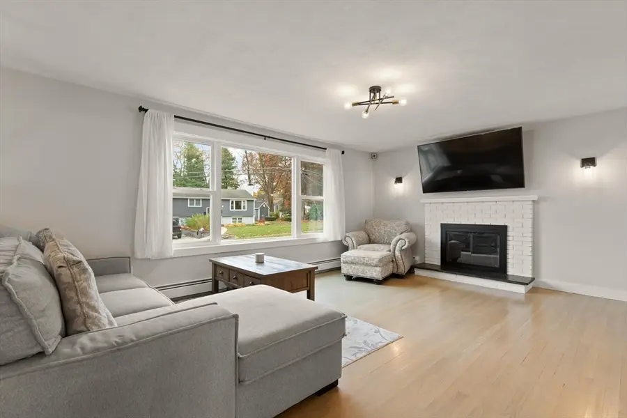 12 Pinecroft Ave, Holden, MA 01520 - #3