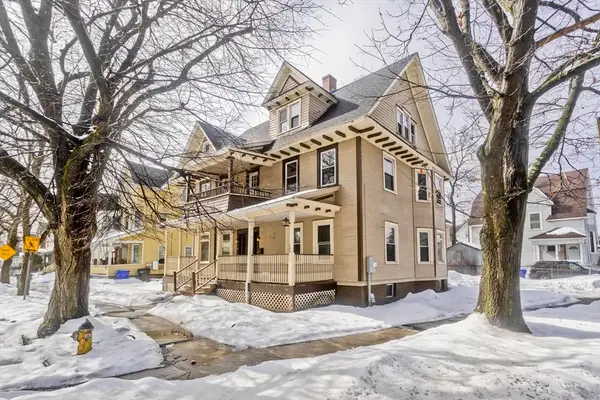 148 Yale St, Springfield, MA 01109