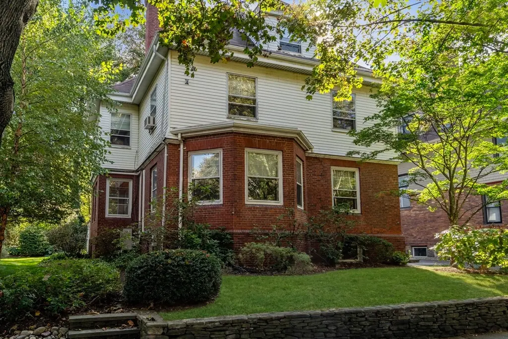 105 Babcock St, Brookline, MA 02446 - #1