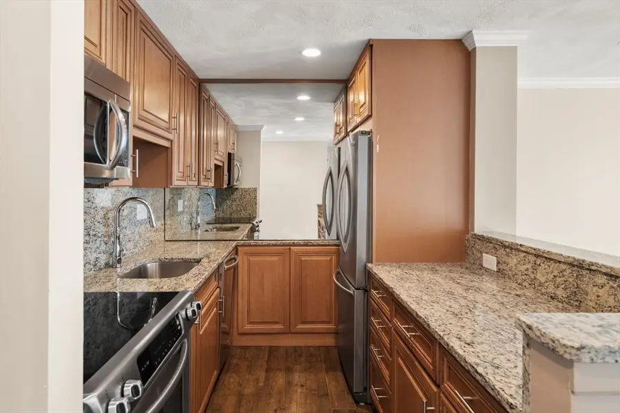 247 Washington Ave #10, Winthrop, MA 02152 - #3