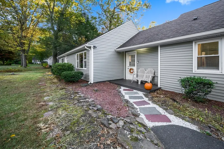 5 Edgewood Rd, Wilbraham, MA 01095 - #3