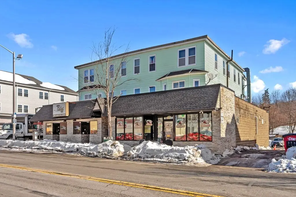 249 Lincoln St, Worcester, MA 01605 - #1