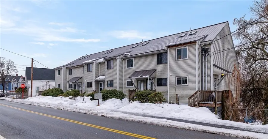 18-24 River St #12, Hudson, MA 01749 - #2