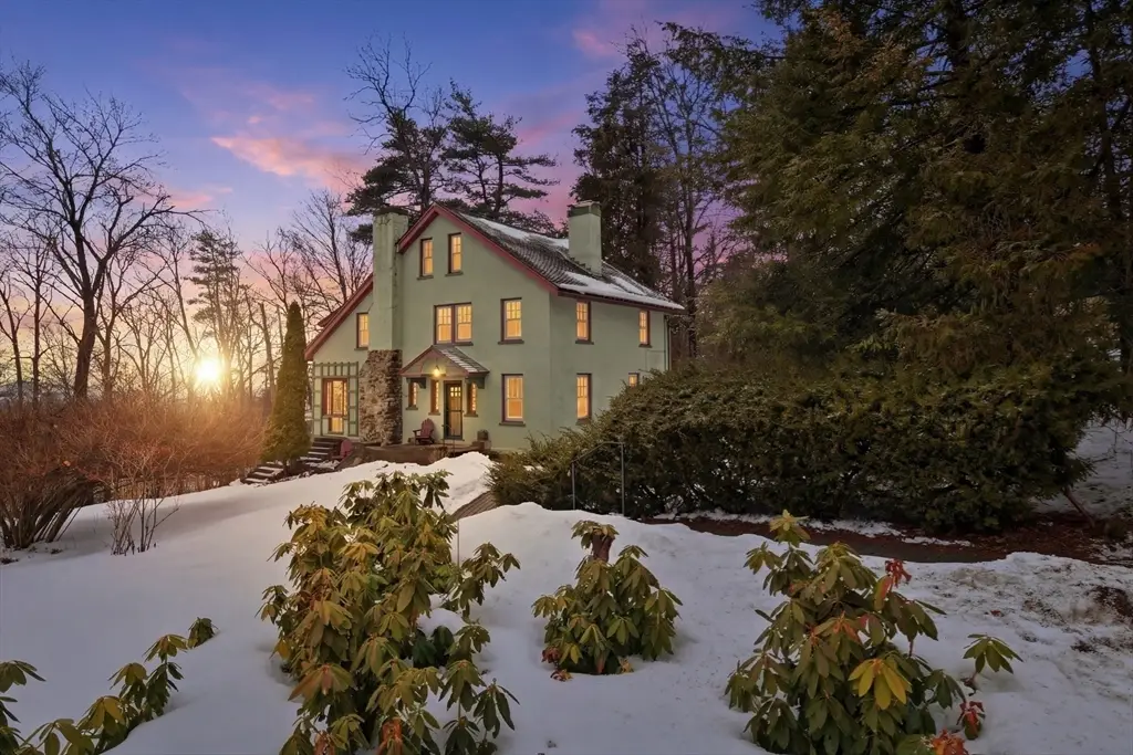 50 Mount Pleasant, Amherst, MA 01002 - #1