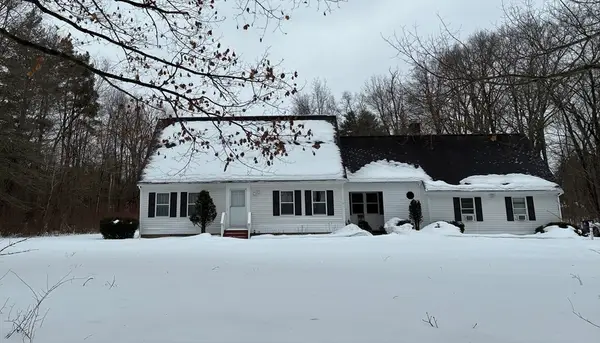 178 W Pomeroy Lane, Amherst, MA 01002