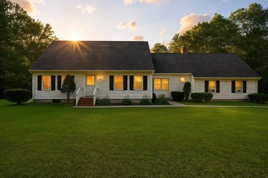 178 W Pomeroy Lane, Amherst, MA 01002 - #3