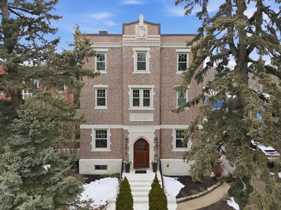 52 Thurston St #3, Somerville, MA 02145 - #2