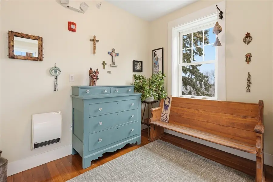 52 Thurston St #3, Somerville, MA 02145 - #3