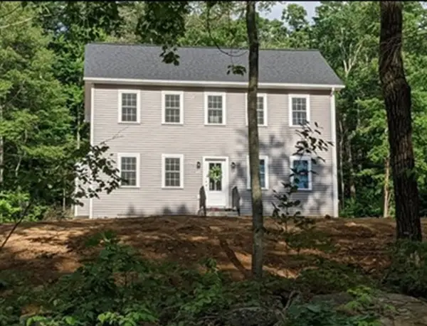 508 Old County Rd., Wales, MA 01081