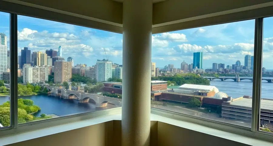 10 Museum Way #1922, Cambridge, MA 02141 - #3