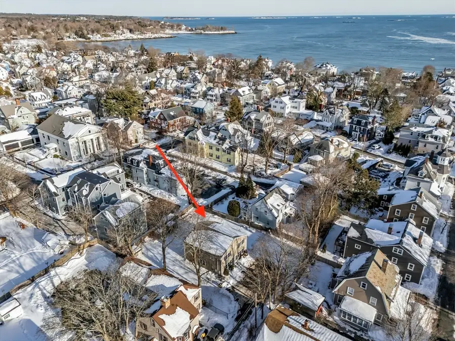 24 Franklin Pl, Beverly, MA 01915 - #2