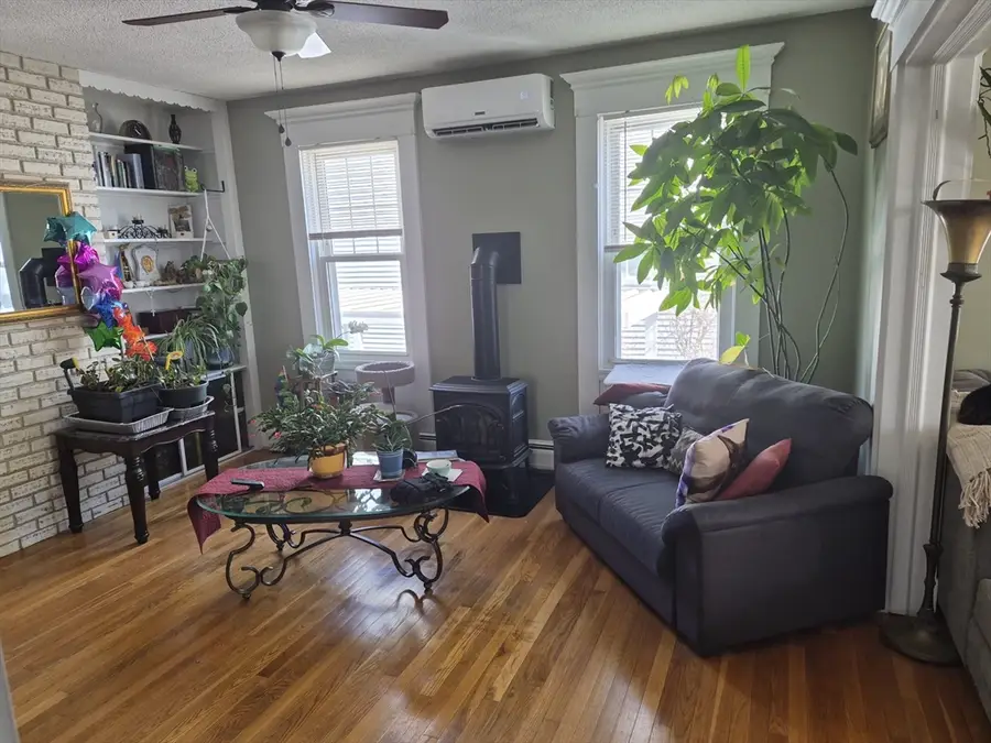 155 Washington St, New Bedford, MA 02740 - #3