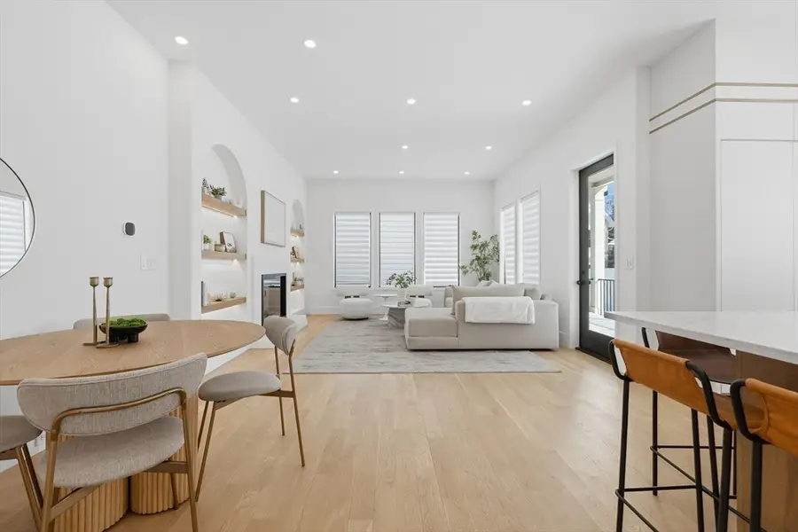 156 Langley Rd #156, Newton, MA 02459 - #3