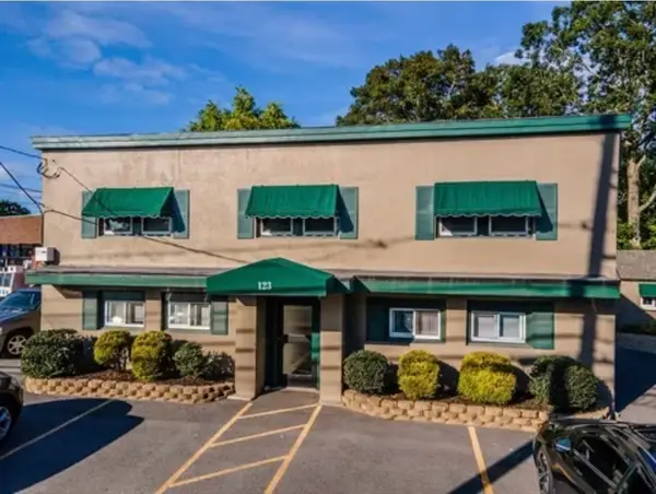 123 Sconticut Neck Road, Fairhaven, MA 02719