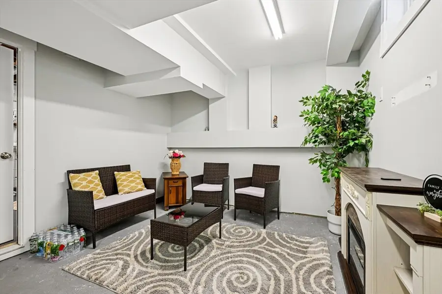 1012 Main St, Leominster, MA 01453 - #3