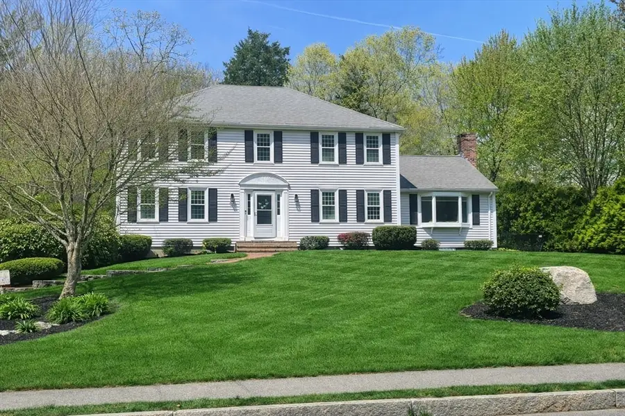 168 Larchmont Ln, Hanover, MA 02339 - #2