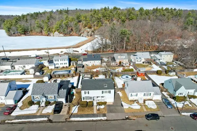 43 W Sigourney St, Lynn, MA 01905 - #2