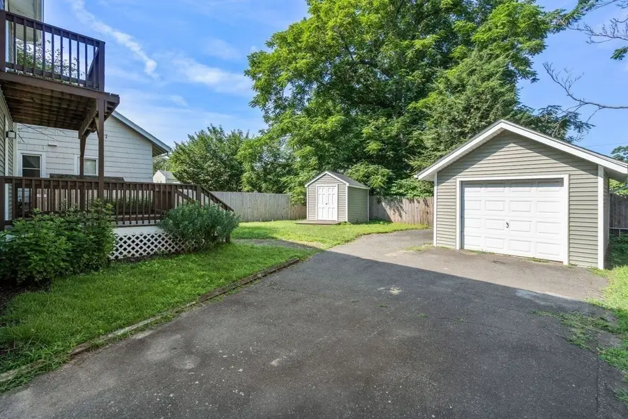 38 Manchester Ter, Springfield, MA 01108 - #2