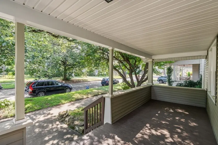 38 Manchester Ter, Springfield, MA 01108 - #3