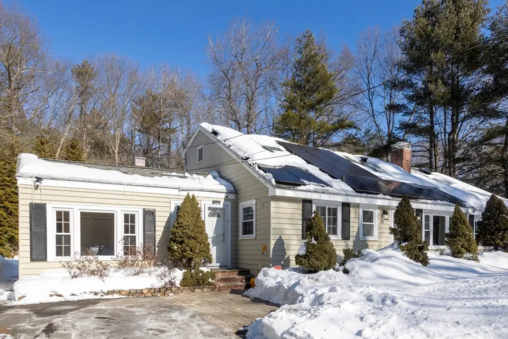 94 Boxford St, North Andover, MA 01845 - #1