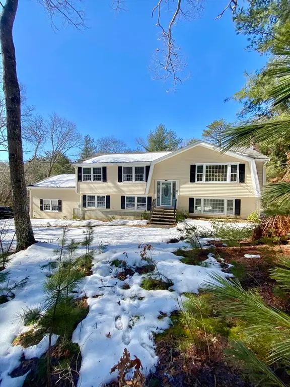 15 Thatcher Rd, Plymouth, MA 02360 - #1
