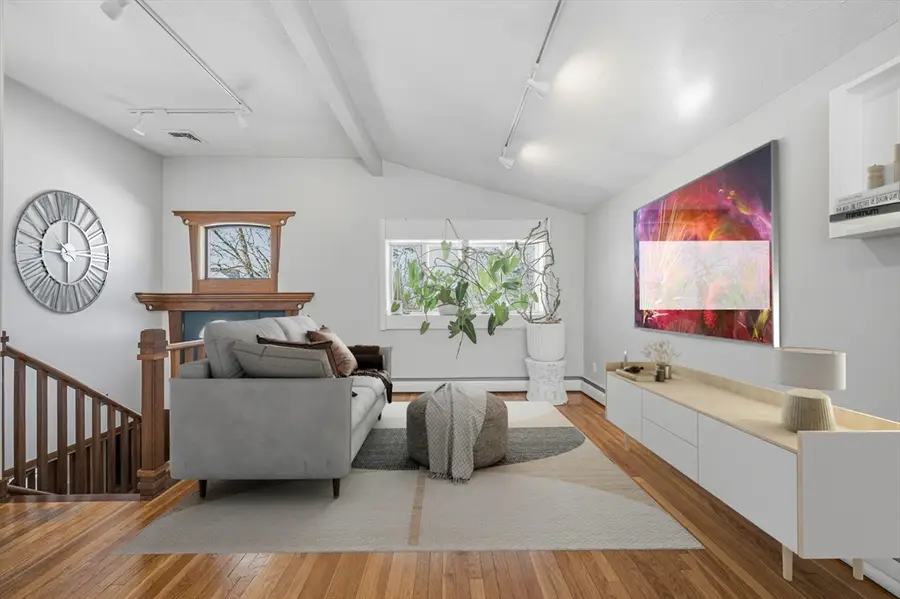 84 Winthrop St, Medway, MA 02053 - #3