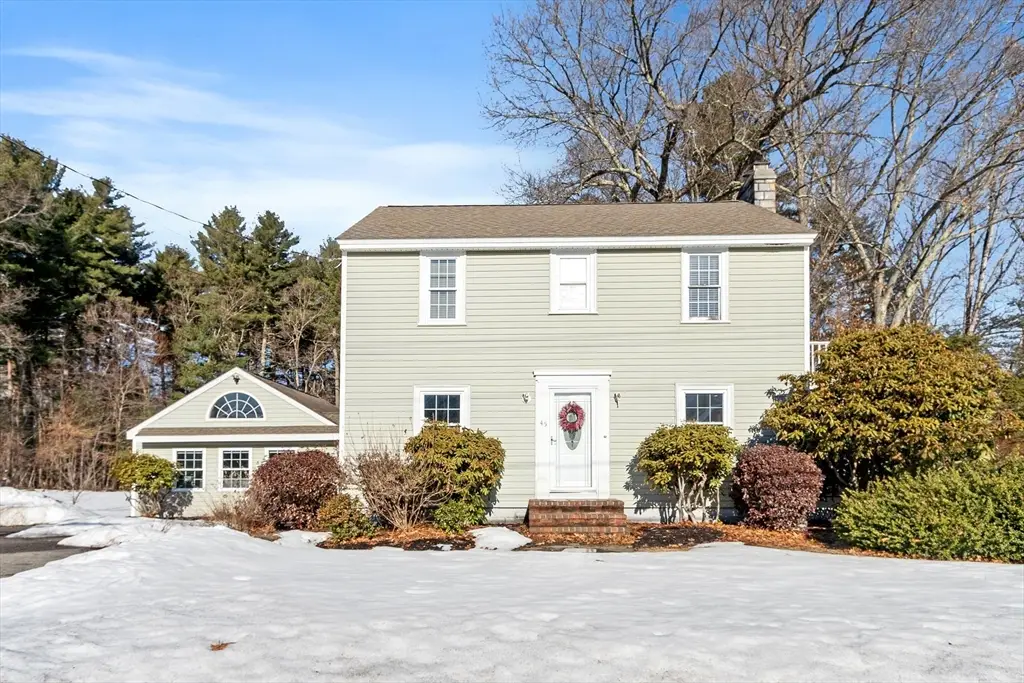 45 Main St, North Chelmsford, MA 01863 - #1