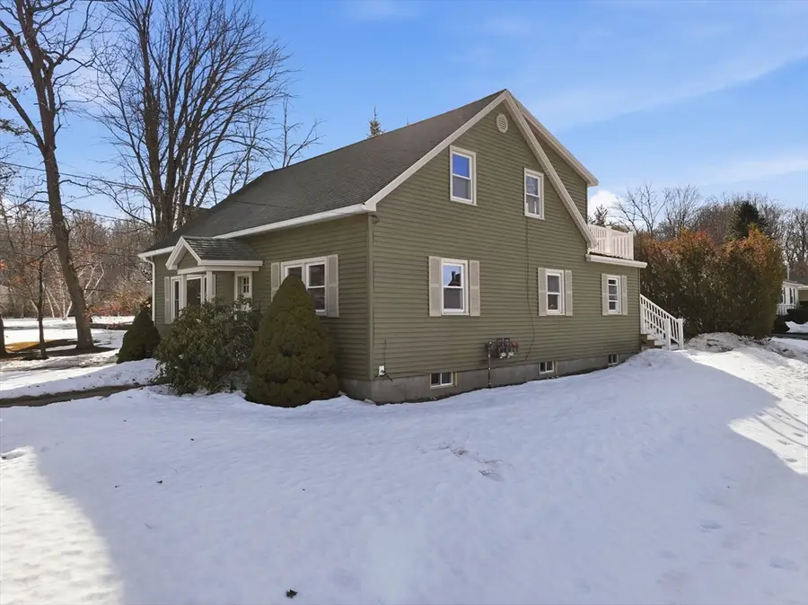 542 Oak Hill Rd, Fitchburg, MA 01420 - #2