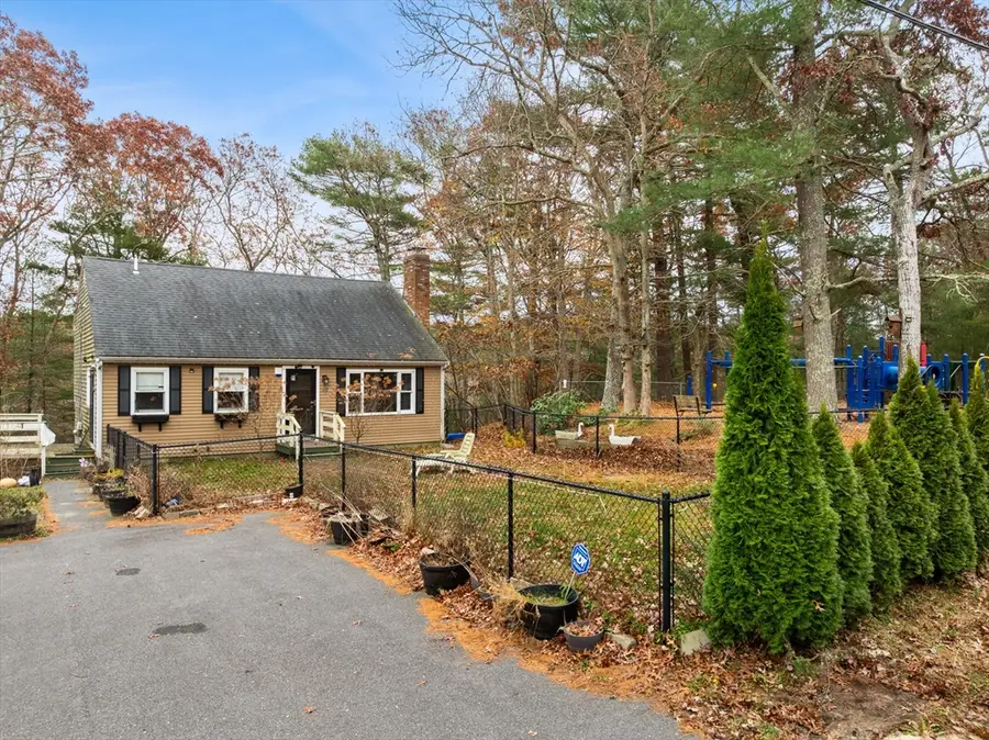 163 Lake Dr, Plymouth, MA 02360 - #2