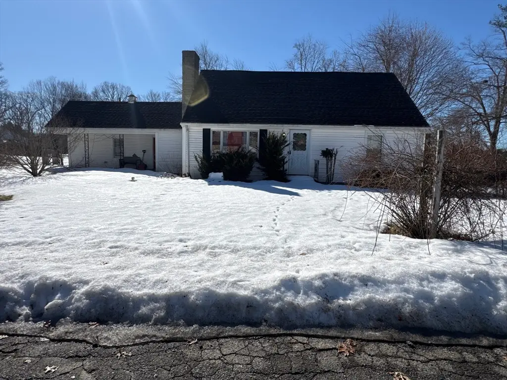 39 Fairlawn Ave, Oxford, MA 01540 - #1