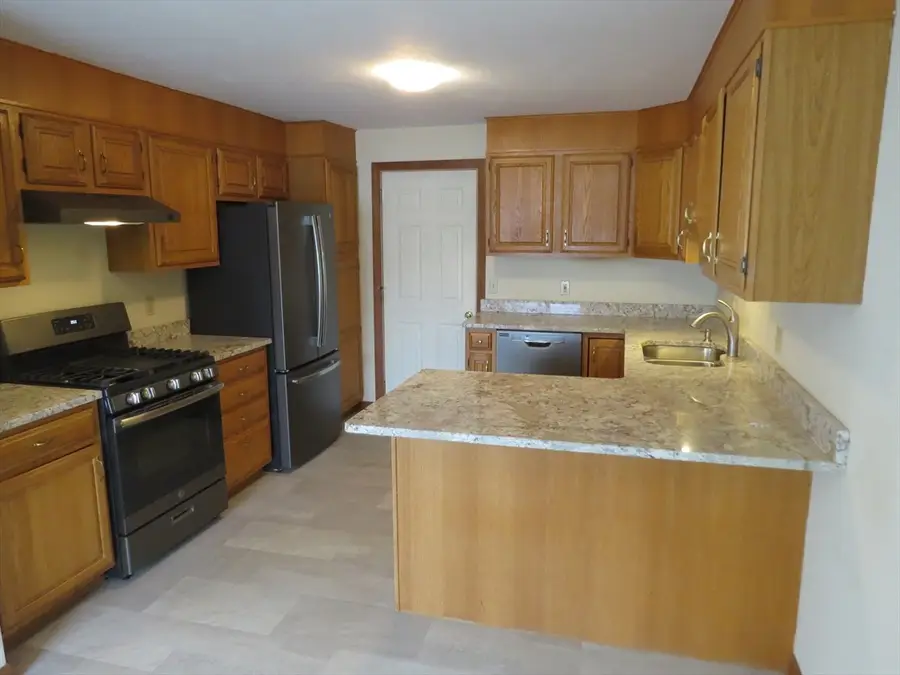 5B Pond View Way #5B, Northborough, MA 01532 - #3