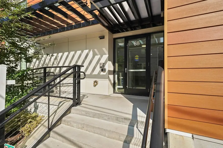 68 Los Angeles St #205, Newton, MA 02458 - #2