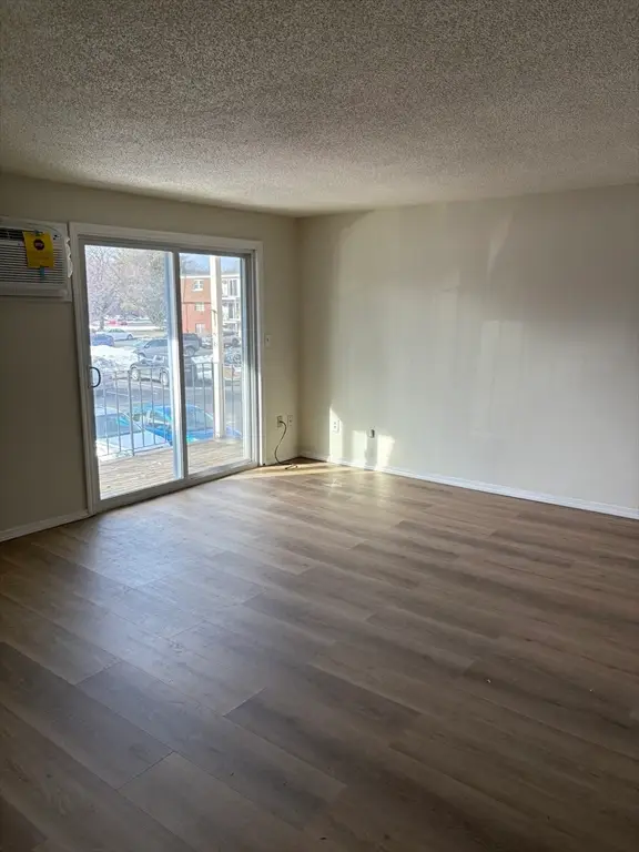 80 Damon Rd #8201, Northampton, MA 01060 - #2