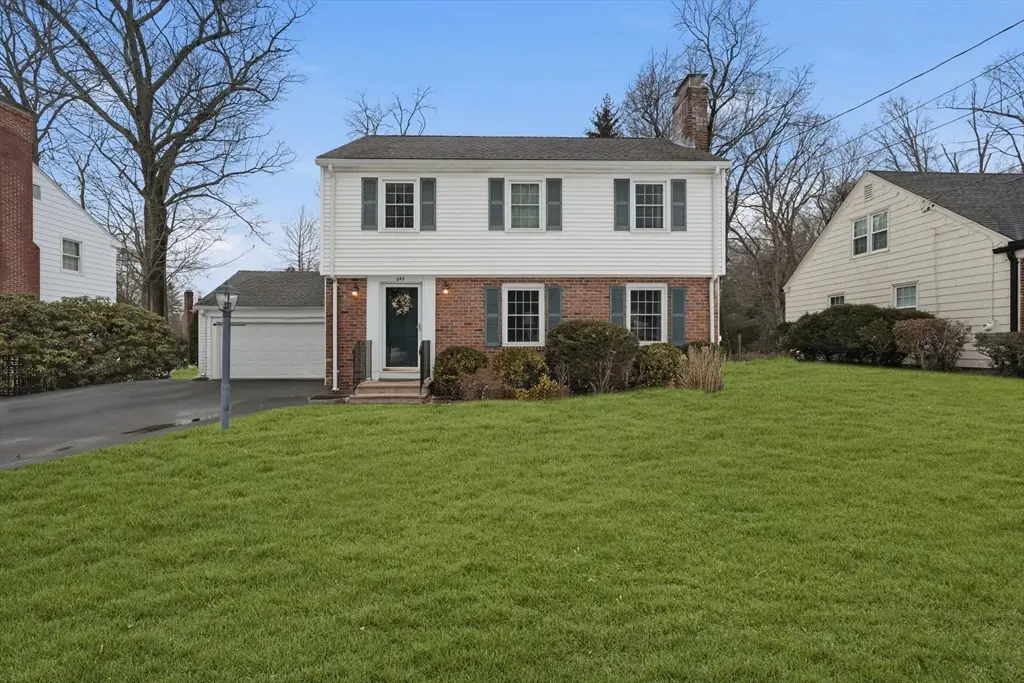 642 Laurel Street, Longmeadow, MA 01106 - #1