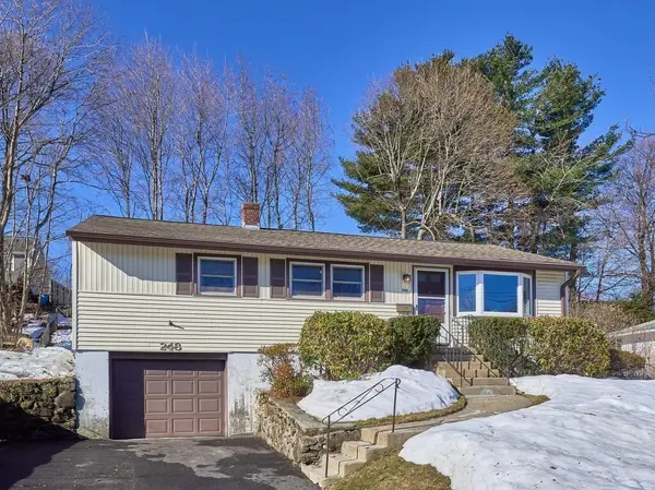 248 Saint Nicholas Ave, Worcester, MA 01606