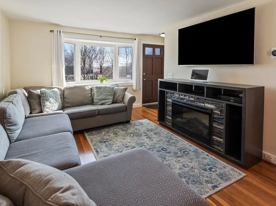 248 Saint Nicholas Ave, Worcester, MA 01606 - #3