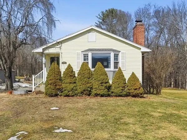 180 Southwick St, Agawam, MA 01030