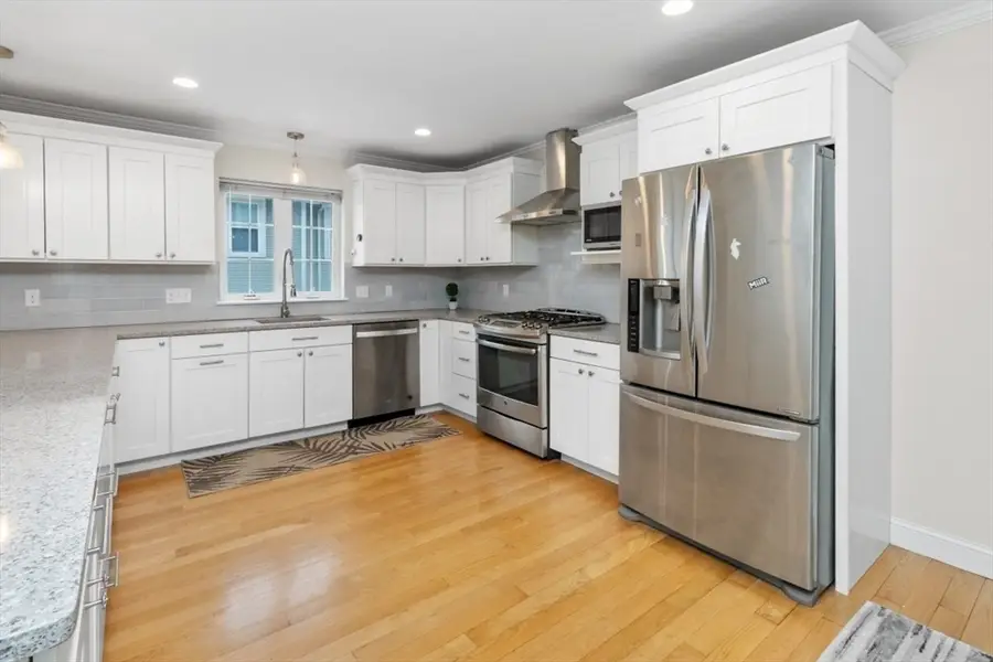 19 Everett Street #2, Waltham, MA 02453 - #3